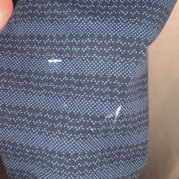 Capri length Nike work out pants. Paint splatter in photos - Picture 4 of 6